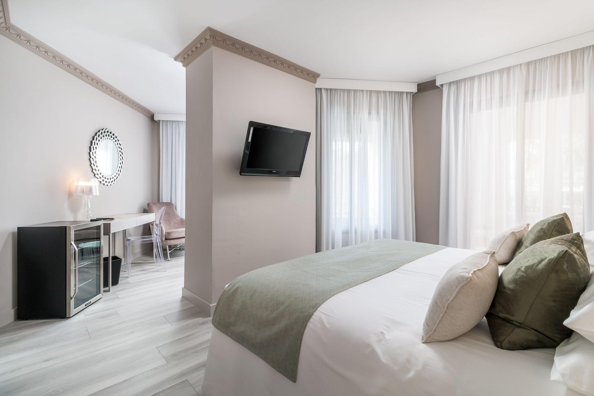 Boutique Hotel B51 Marbella Ngoại thất bức ảnh