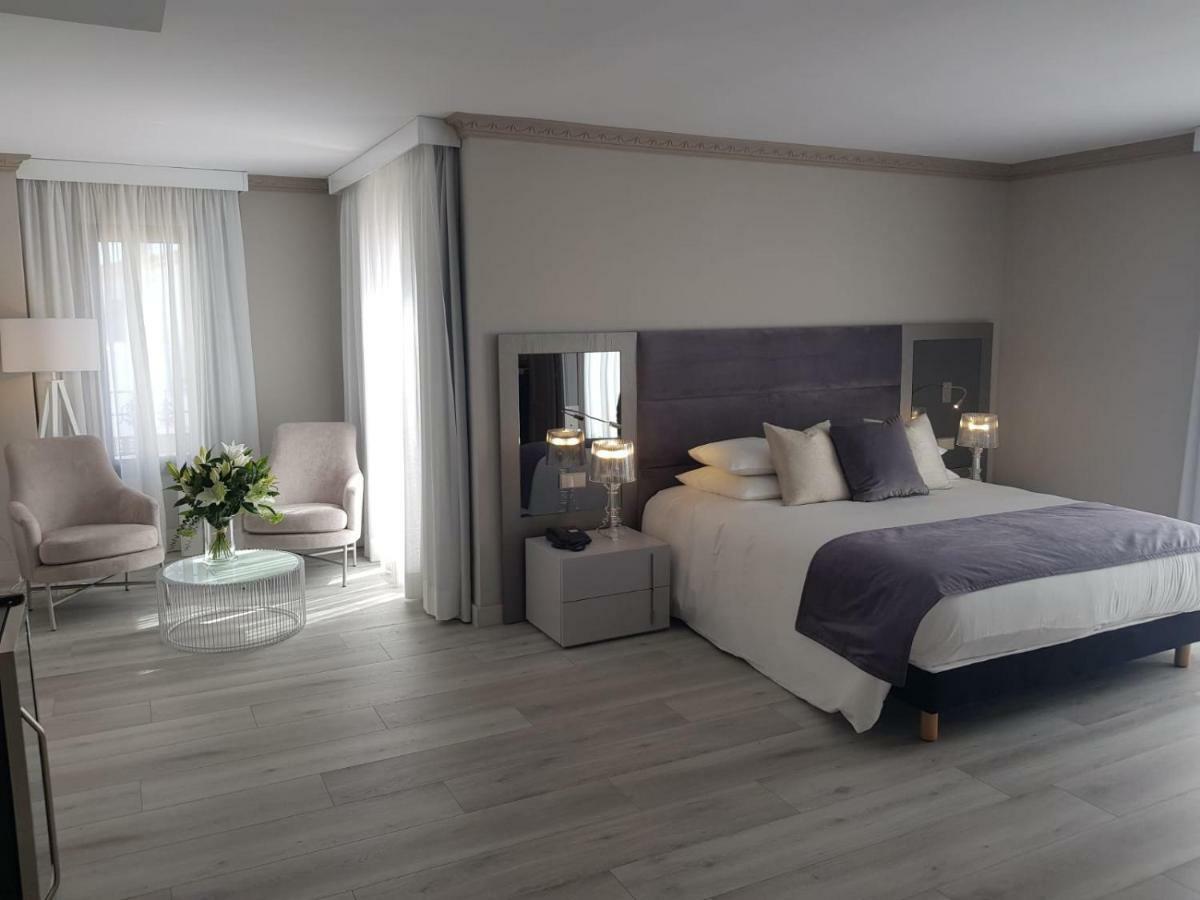 Boutique Hotel B51 Marbella Ngoại thất bức ảnh
